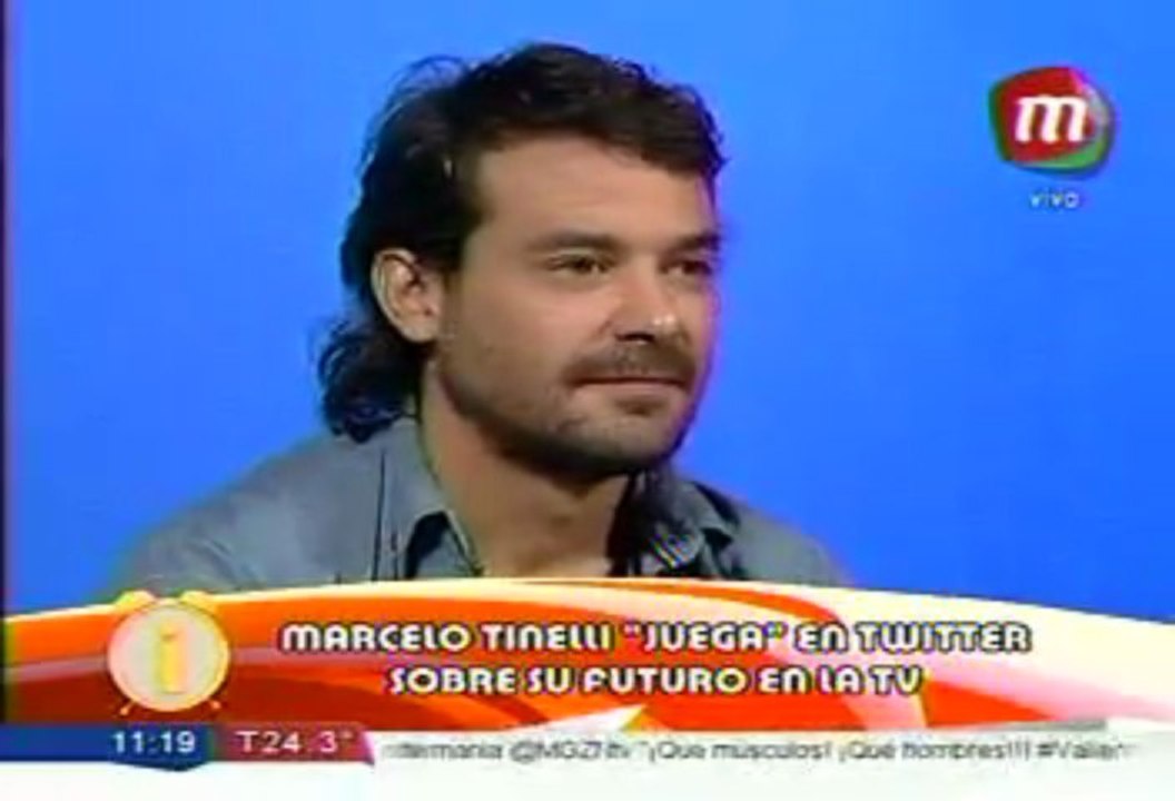 Pedro en Informadísimos 2 (hablan de Tinelli) - 26 de Abril