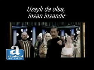 Cem Yılmaz - Uzaylı da olsa insan insandır