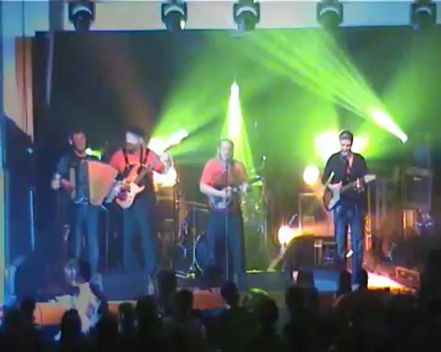 Rémo en concert (chanson rock Saint Etienne)