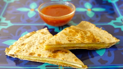 How to make breakfast quesadillas