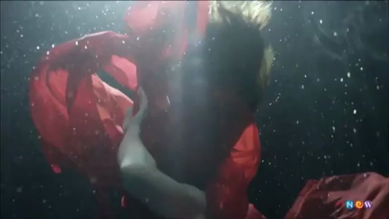 [MV] LYN _ Breakable Heart (feat Yong Junhyung of BEAST)