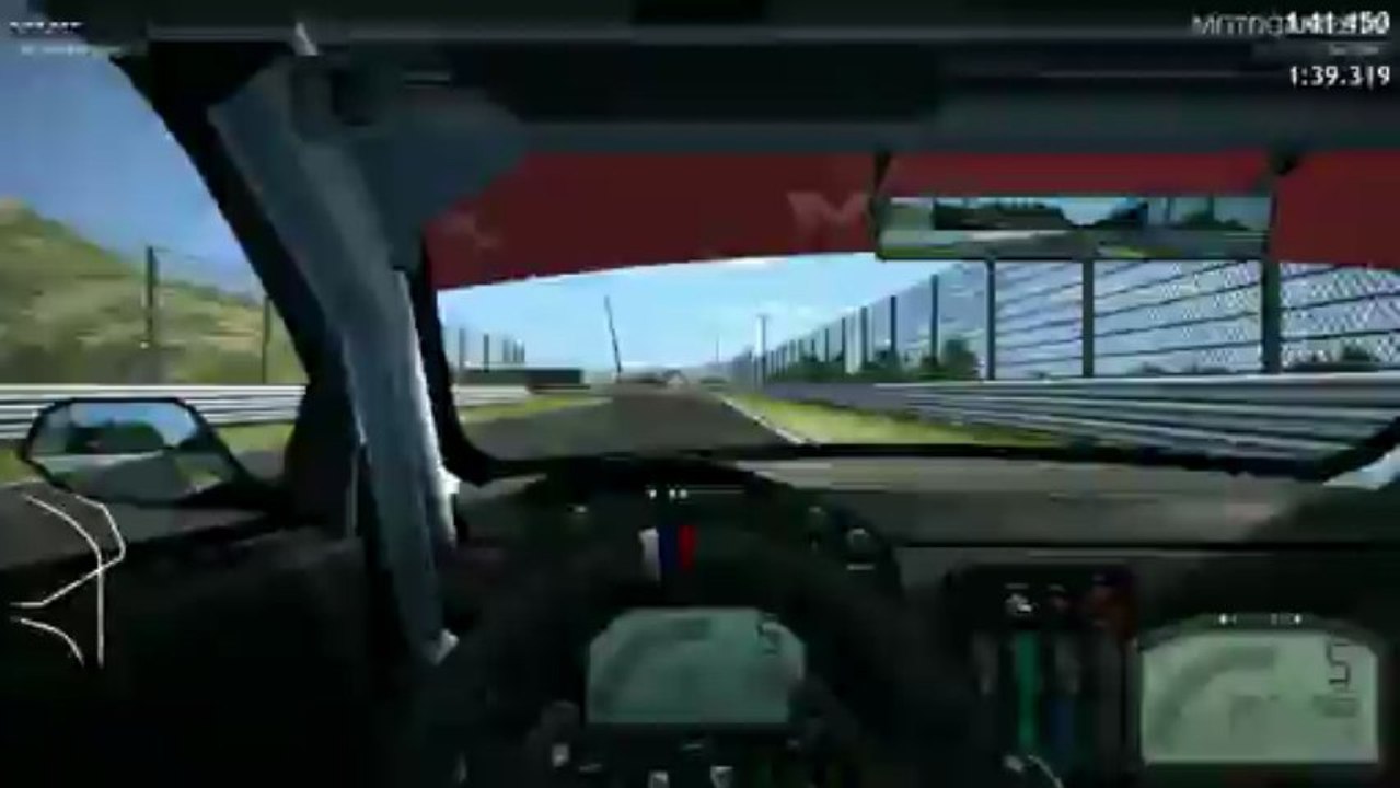 RaceRoom Racing Experience Beta - BMW M3 GT2 at Suzuka