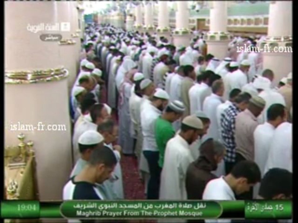 salat-al-maghreb-20130425-madinah