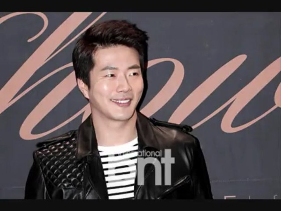130428MUE2013FW
