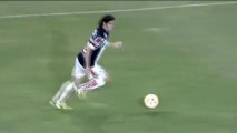México - El maravilloso gol de Cavenaghi