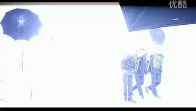 20111121 LG Optimus Glare