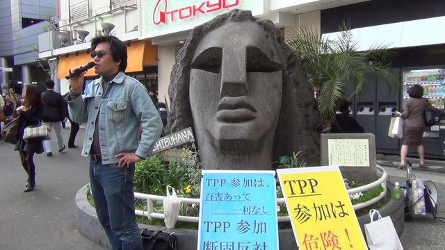 【2013/4/27】TPP反対渋谷デモ後のモヤイ像前チラシ配布　街宣　３