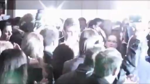 Iceland backs centre-right parties blamed for 2008...