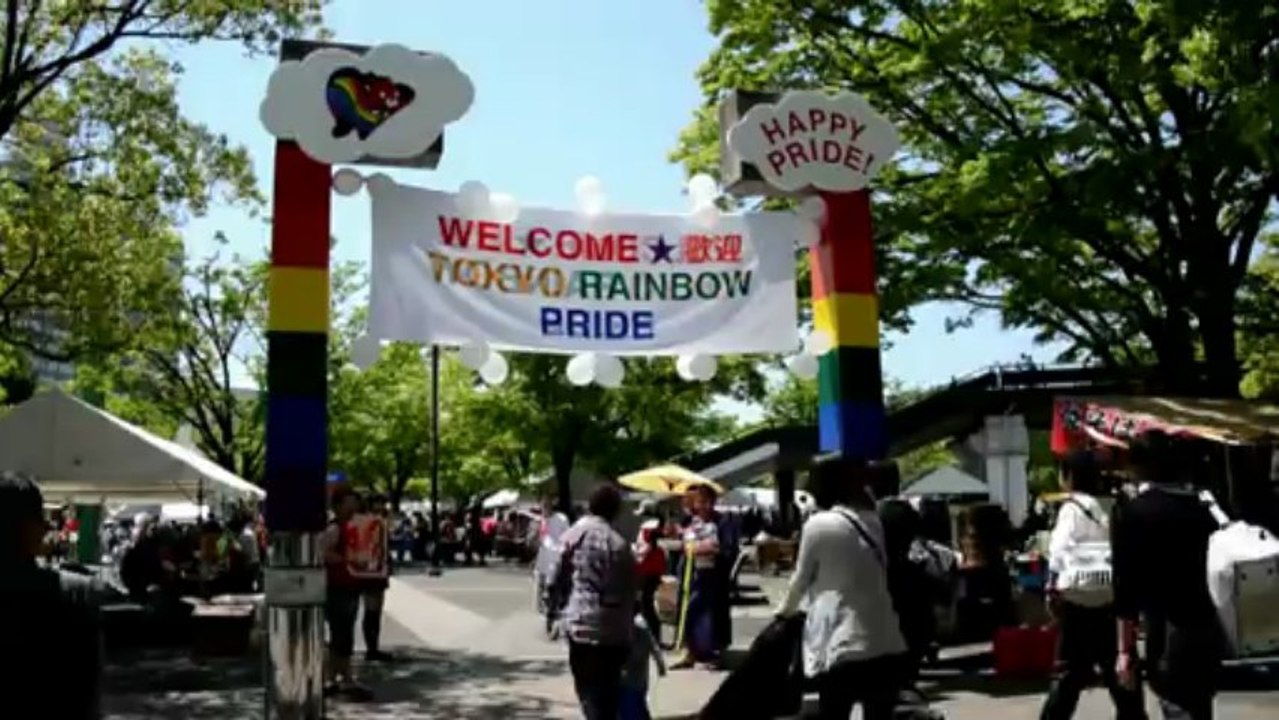 Japon: "Marche de la fierté arc-en-ciel" à Tokyo