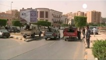 Armed protest at foreign ministry targets new Libya...