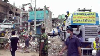 Incêndio mata vítima durante resgate em Bangladesh