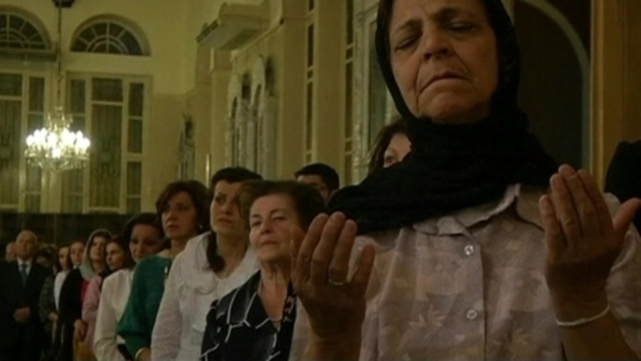 Syrian Christians pray for kidnapped bishops