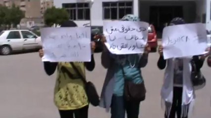 وقفة بكلية التجارة بالسويس للمطالبة بمحاربة الفساد بالتعليم وحقوق الطلاب