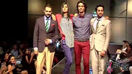 Arjun Rampal Looks Dashing @ Blackberrys Sharp Nights 2013!