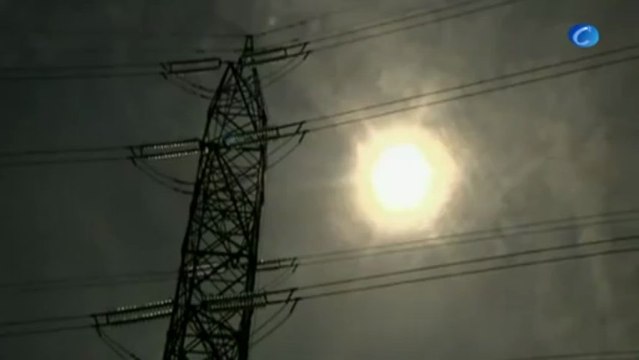 Los precios subieron un 0,4% respecto a marzo pero la inflación interanual cae un punto