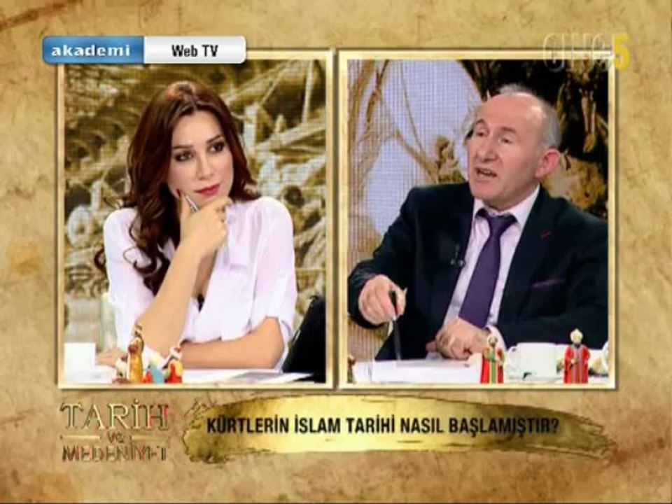 Osmanlı tarihi kadar yanlış yazılmış, yanlış anlatılmış ve iftiraya uğramış ikinci bir tarih daha yoktur. (Prof. Dr. Ahmet Şimşirgil - Tarih ve Medeniyet)