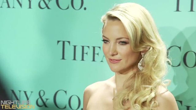 Gwyneth Paltrow, Sarah Jessica Parker, & Jessica Biel attend the Blue Book Ball in New York city