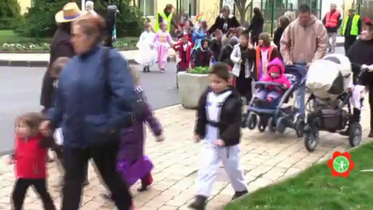 Le carnaval de l'école publique à Courpière