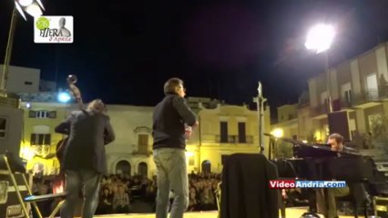 Gegè Telesforo, Domenico Sanna e Giuseppe Bassi in concerto