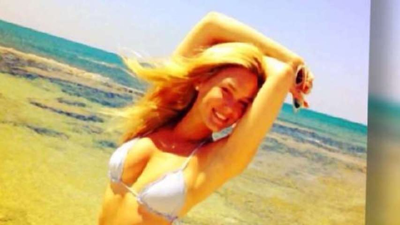 Bar Refaeli Shows Off Her Toned Body