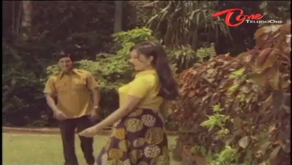 Gadusu Pillodu Songs - Cheekati Padutondi - Manjula - Shobhan Babu