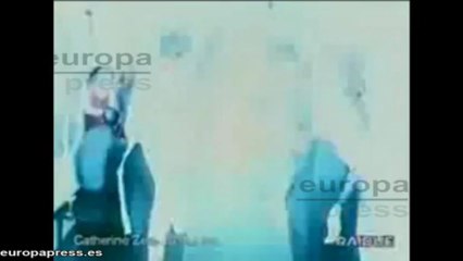 Catherine Zeta-Jones ingresada de nuevo