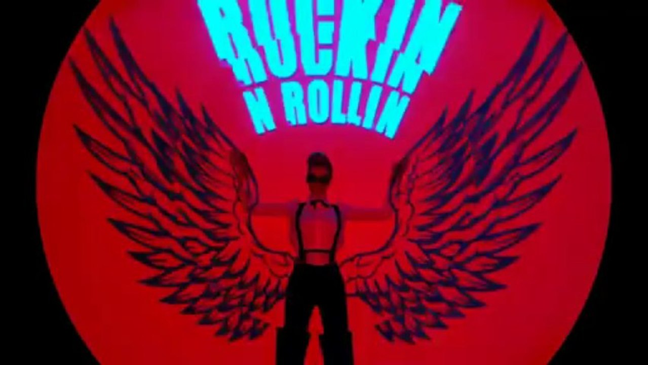 Fedde Le Grand - Rockin N Rollin (Official Video)