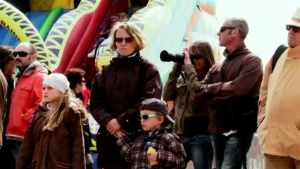 Video Quiberon en fête - Concert rock  "Spider Web" sur la Grande Plage