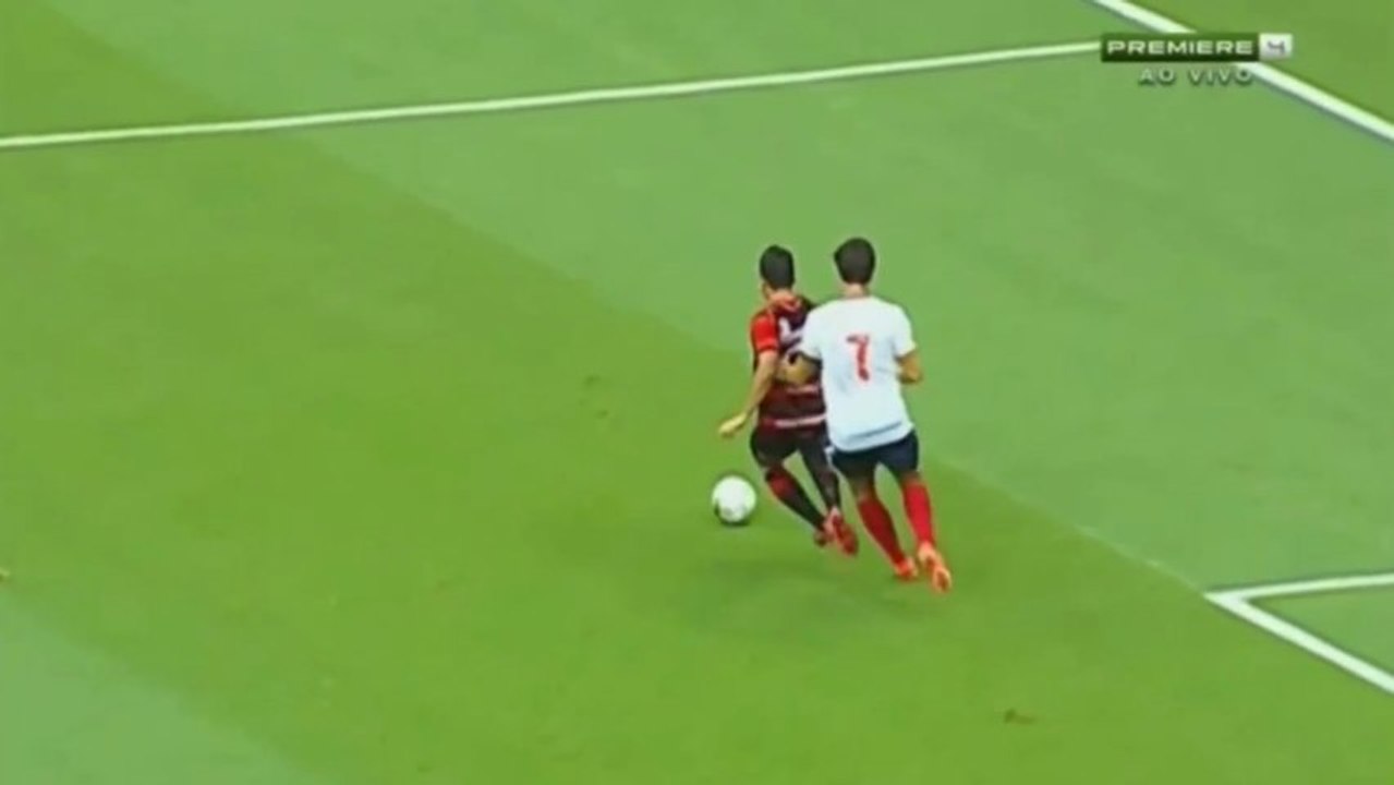 Le superbe "taconazo" du cousin de Leo Messi