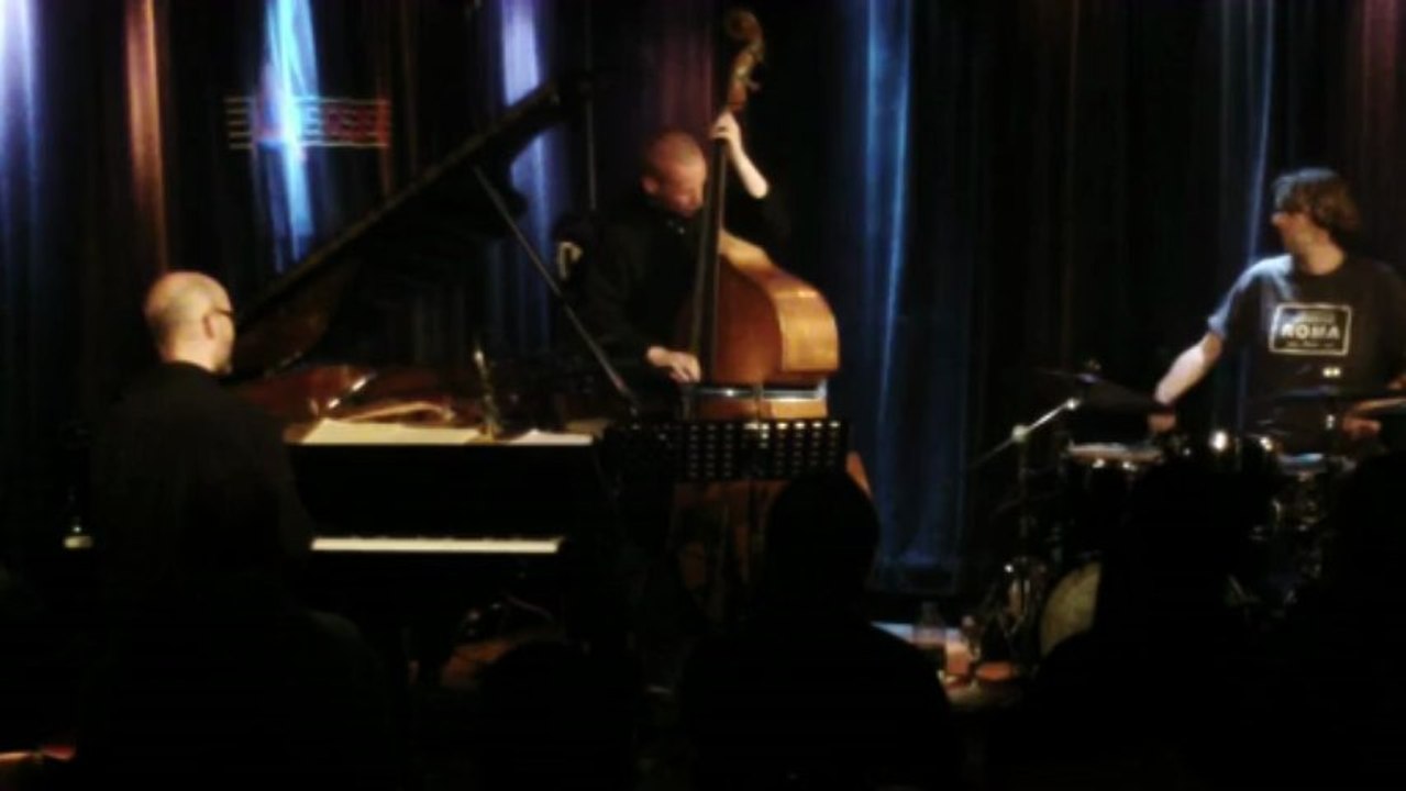 Andreas Schmidt (p) & Petter Eldh (bass) & John Schröder (drums) 2013 @ a-trane  APRIL 2013 BERLIN