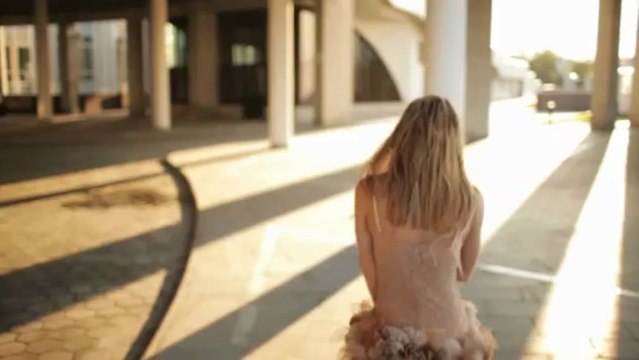 Siatria - Love me Люби меня (Russian Singer)