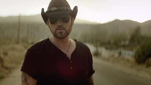 Billy Ray Cyrus Talks About New Album