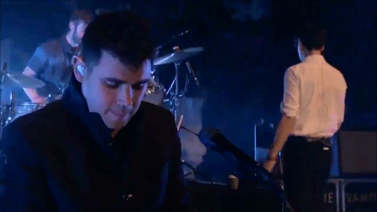 Vampire Weekend - "Obvious Bicycle" 4/28/2013 Amex UNSTAGED