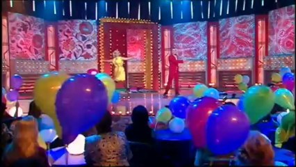 Номер с переодеванием костюмов