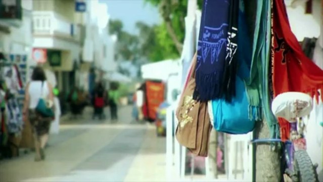 Gecko Beach Club Formentera Mixed & Compiled by Ben Sowton (SEAMLESS RECORDINGS)