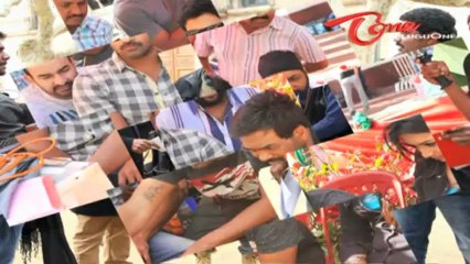 Allu Arjun Iddarammayilatho Working Stills