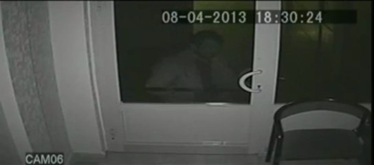 Bilgisayar Mağazasından 15 Laptop Çaldı, Güvenlik Kamerasına Yakalandı...