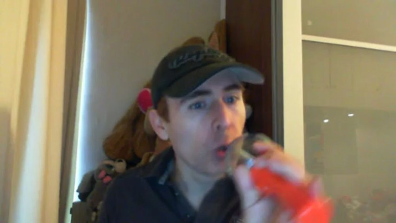 Wiwi égratigne "ce ne sera pas moi" d'Alain Chamfort