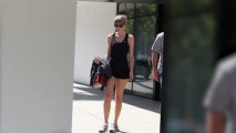 Taylor Swift Shows Off Her Slim Legs After Gym Session