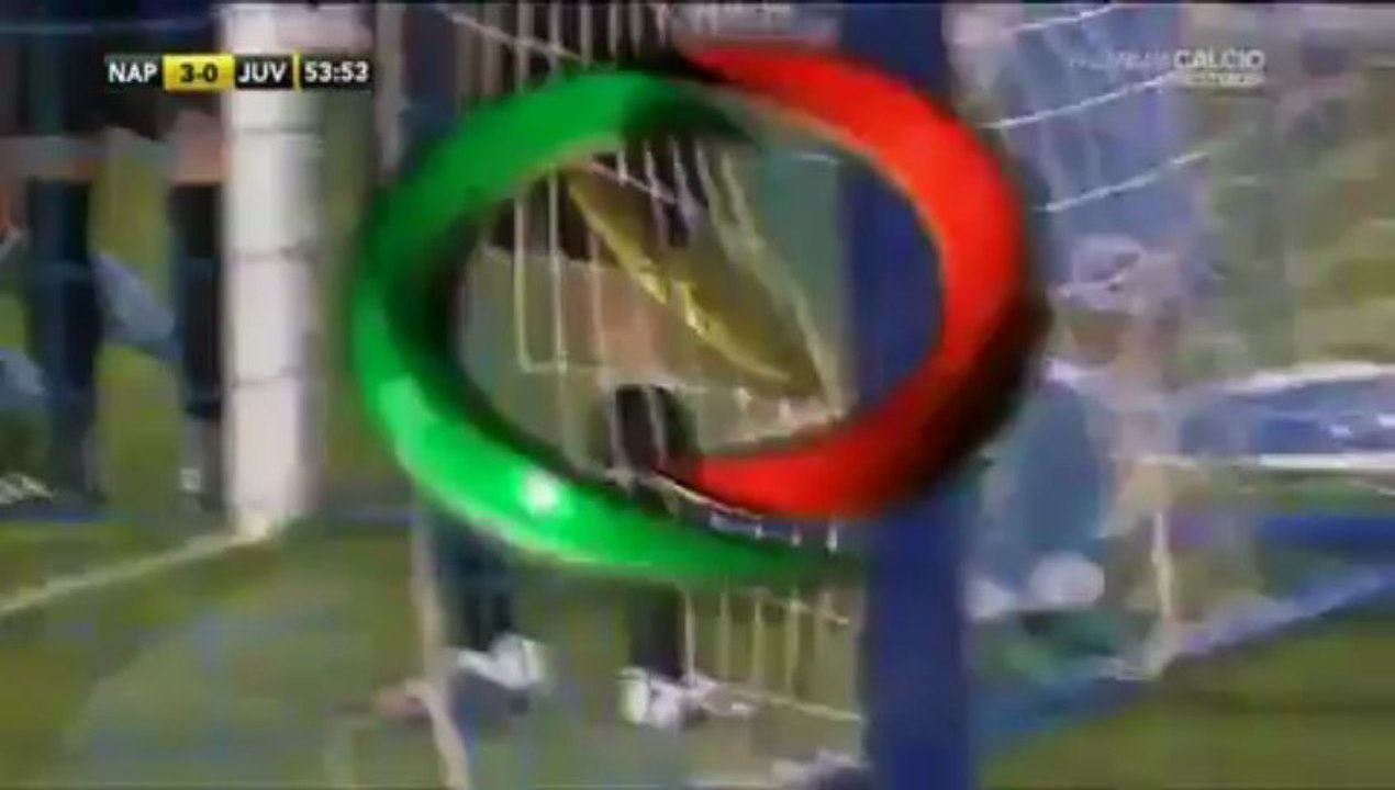 Ο Καβάνι κάνει χατ-τρικ κόντρα στη Γιουβέντους!