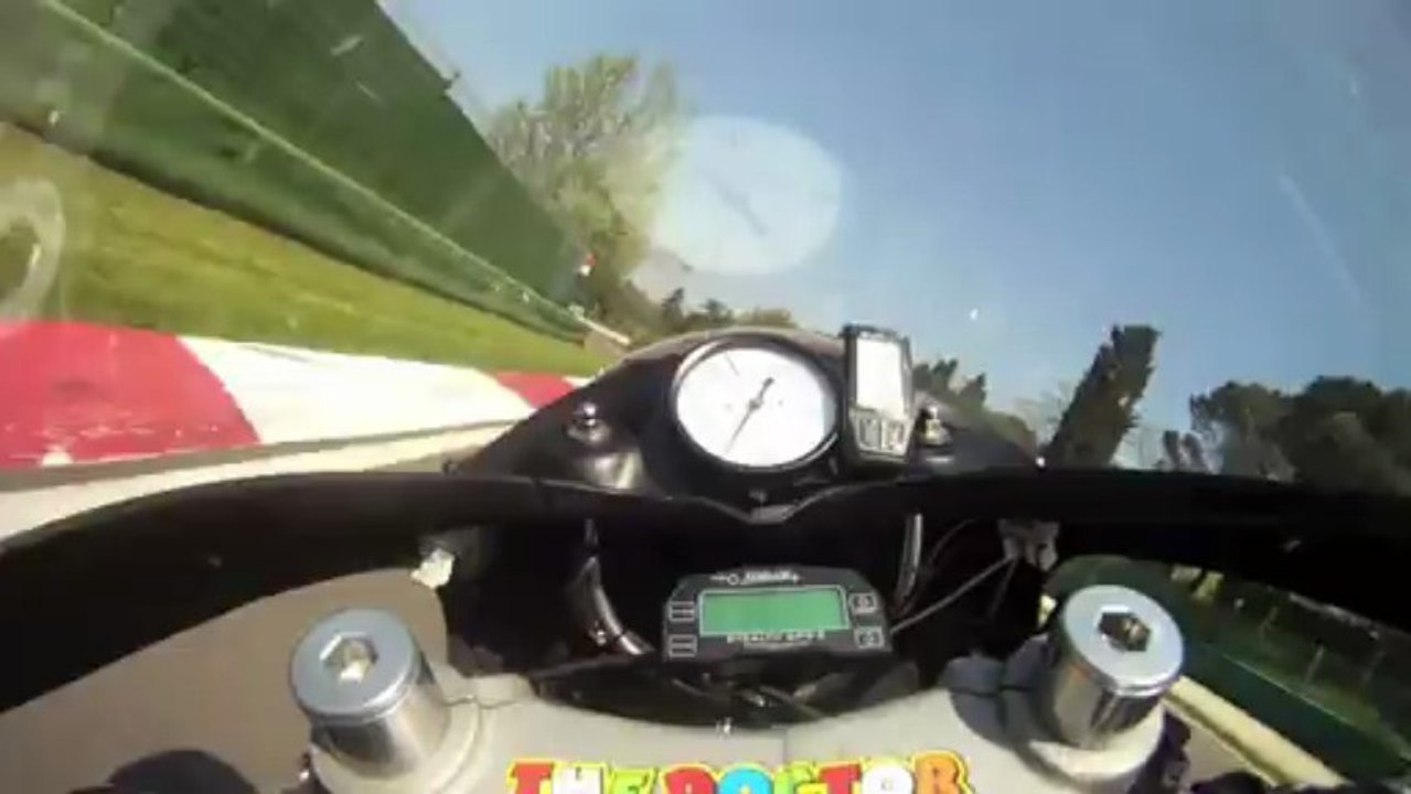 Imola 2013 en Norton 750 Commando Seeley