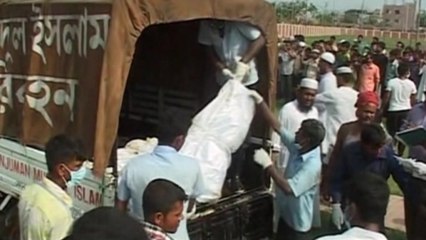 Bangladesh buries the bodies of unidentified victims