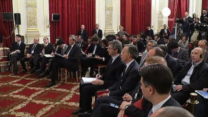 Letta a Parigi da Hollande: la crescita prima di tutto
