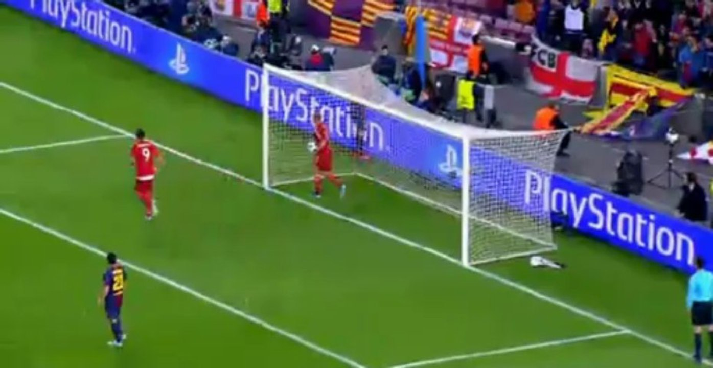 Piqué p.p 0-2