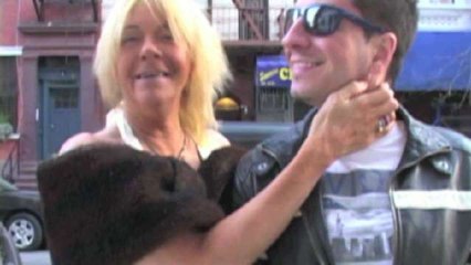 Tan Mom Releases New Music Single