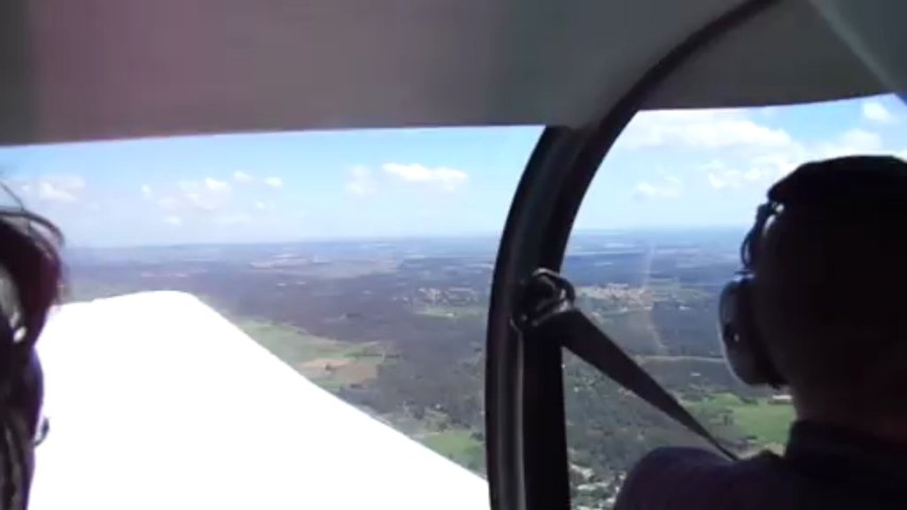 avion candillargues 1er mai 2013