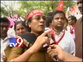 T-JAC warns Cong to give Telangana