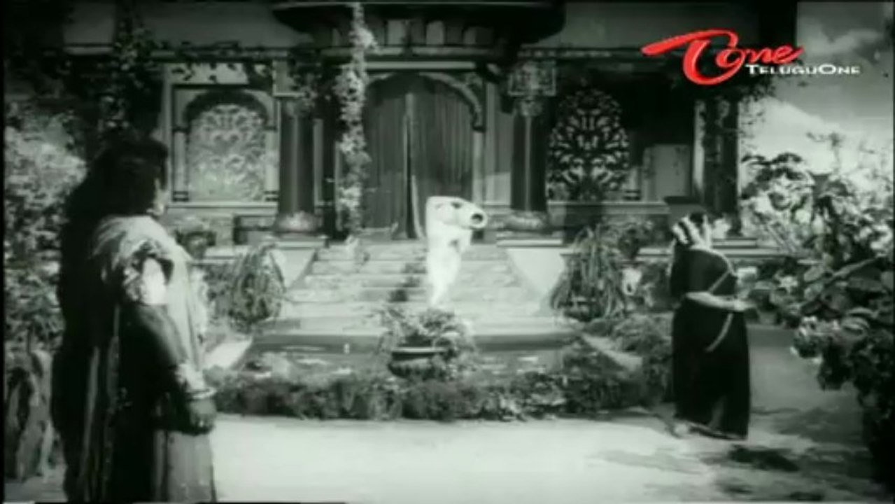 Narthanasala Songs - Dhariki Raabhoku - NTR - Savithri