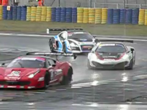 Gt sous la pluie au Mans