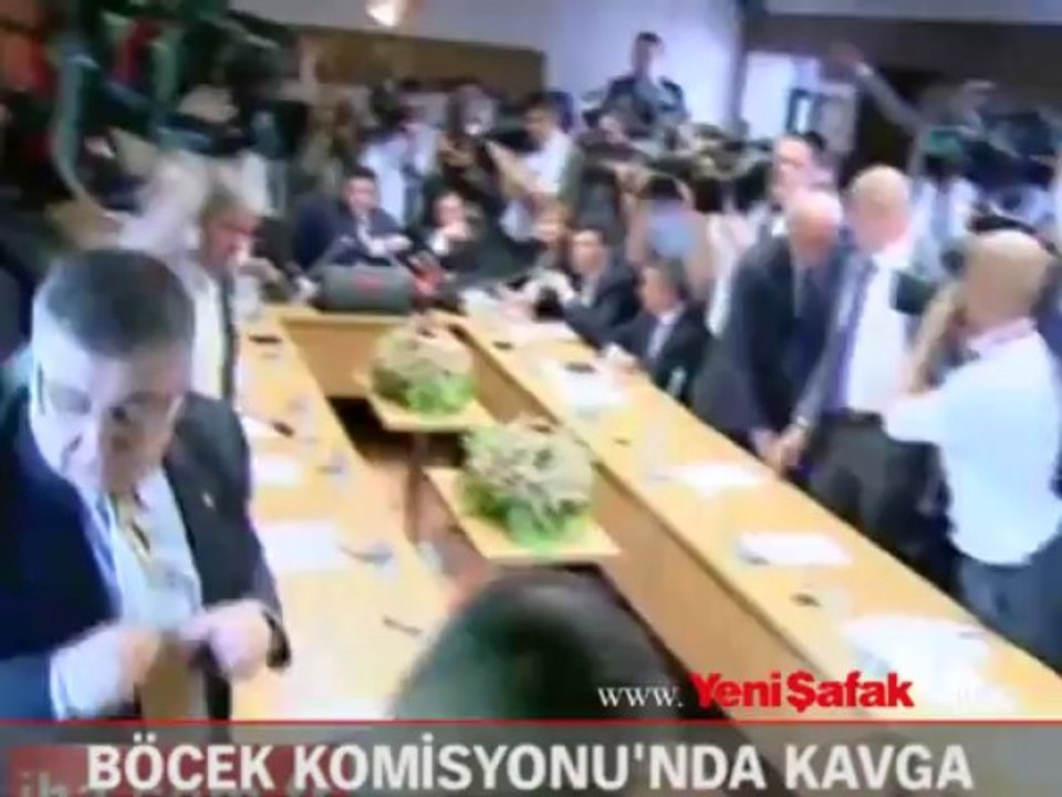 Böcek Komisyonu'nda kavga!